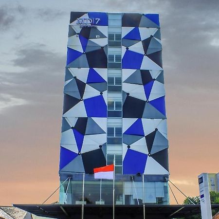 Md 7 Hotel Cirebon Eksteriør bilde