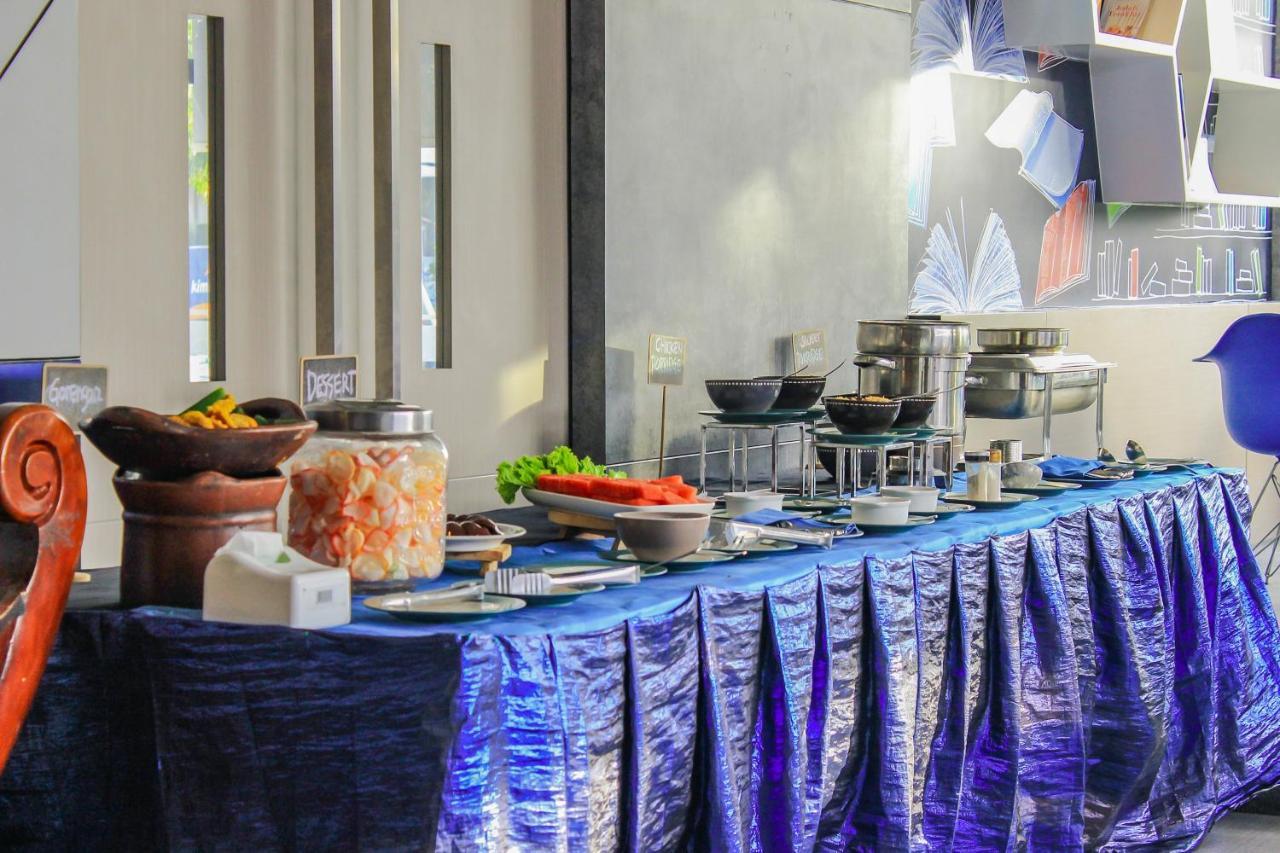Md 7 Hotel Cirebon Eksteriør bilde